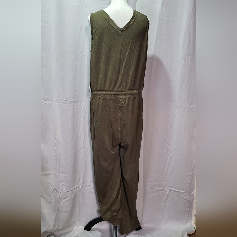 Calvin Klein Olive Green Sleeveless V-Neck Jumpsuit Size Large NWT - Picture 11 of 15